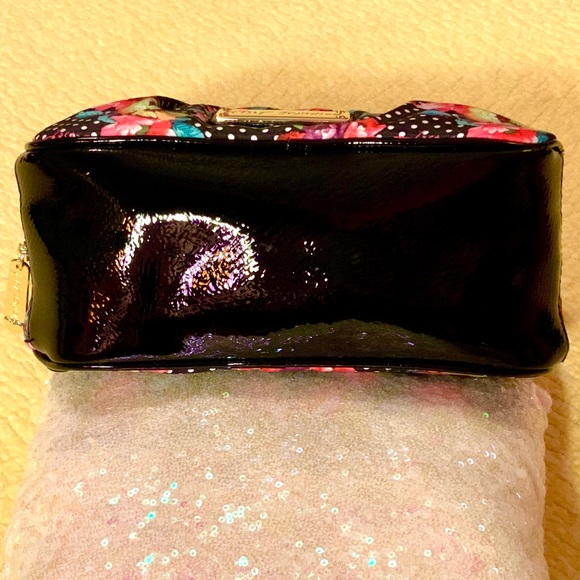 Betsey Johnson Rainbow Floral Polka Dot Purse Bag - Picture 5 of 8